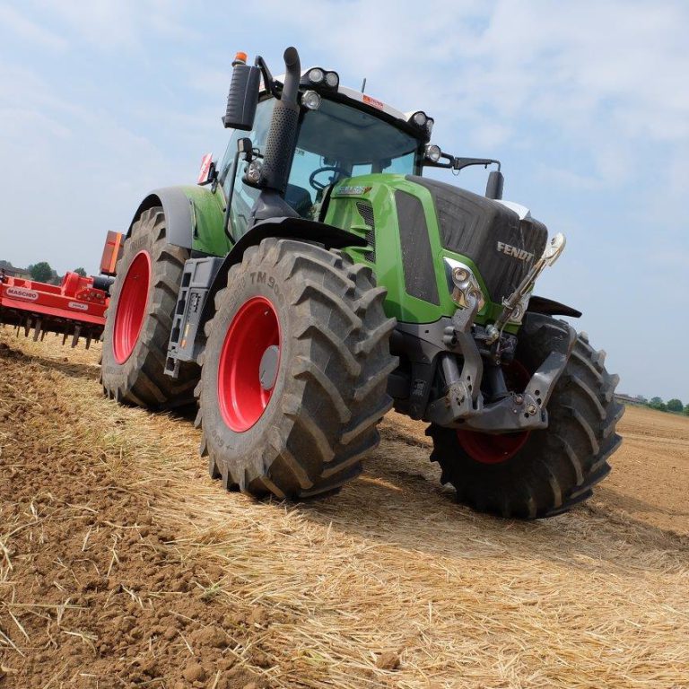 Fendt 826 Vario Profi Plus Ancora In Pista Le Impressioni Di Guida